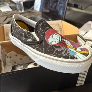 Vans Nightmare before Christmas slip ons